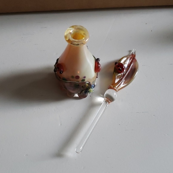 Blown Glass Ladybugs Vase with Removable Top - Picture 7 of 7